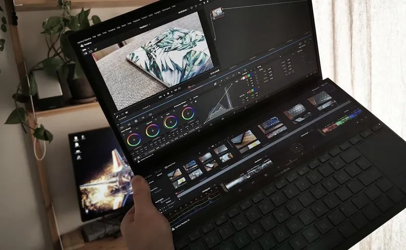 Laptopy do obróbki filmów