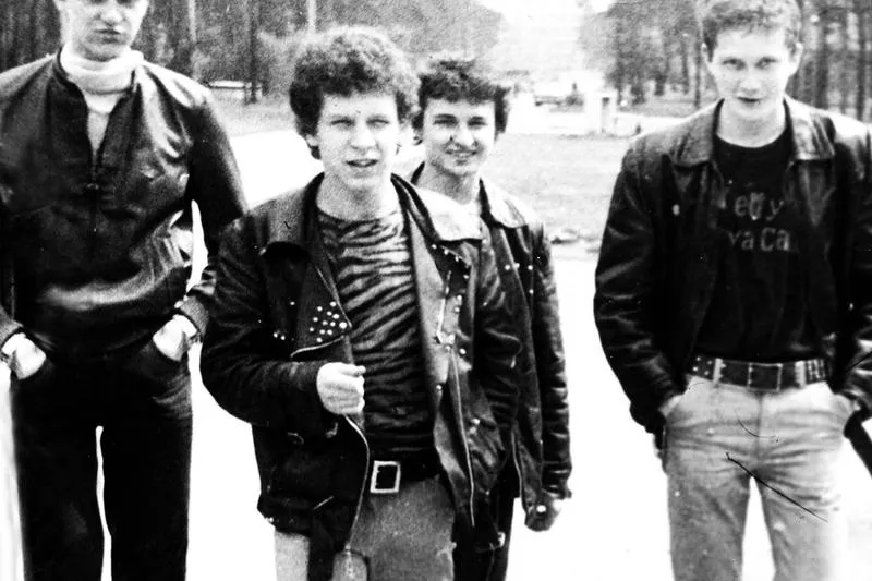 Wyzwania dla aktorów Dezertera